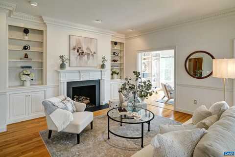 512 WORTHINGTON DR, Charlottesville, VA 22903