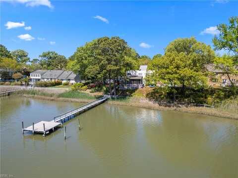 4249 Cheswick LN, Virginia Beach, VA 23455