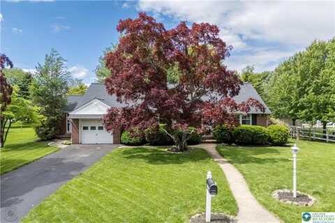 1050 Westgate Drive, Hanover, PA 18017