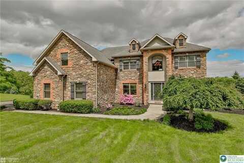 137 Blackstone Drive, Bushkill, PA 18091