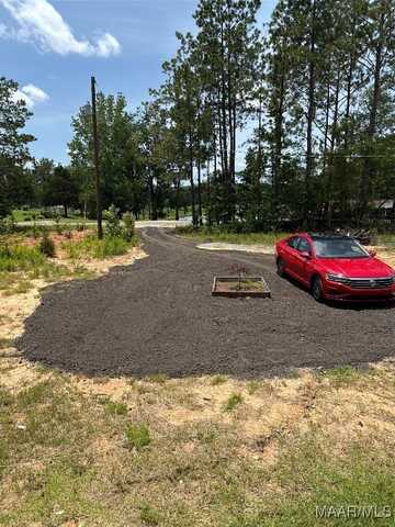1046 Whipporwill Road, Wetumpka, AL 36092