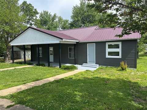 107 W Ruby Avenue, Conway, MO 65632