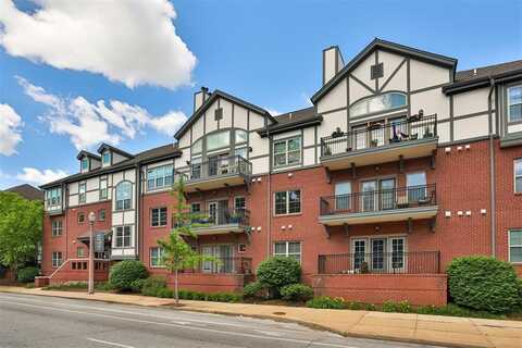 2211 S Grand, Saint Louis, MO 63104