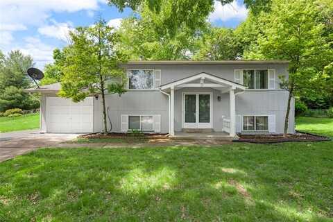 5 Braquewood Court, Manchester, MO 63021