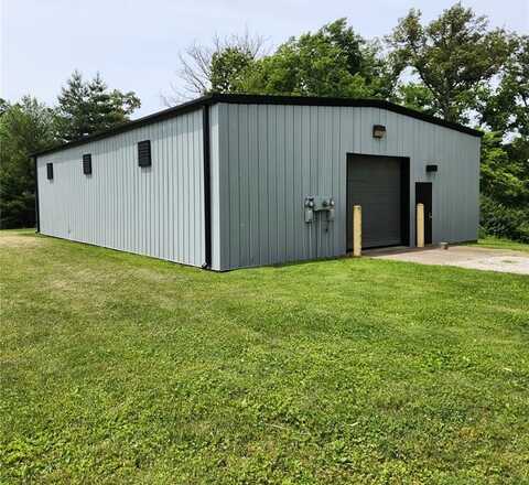8443b River King Drive, Freeburg, IL 62243