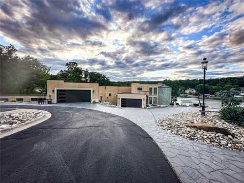 149 Thornwood Circle, Sunrise Beach, MO 65079