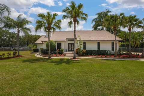 1300 NW 122 Ave, Plantation, FL 33323