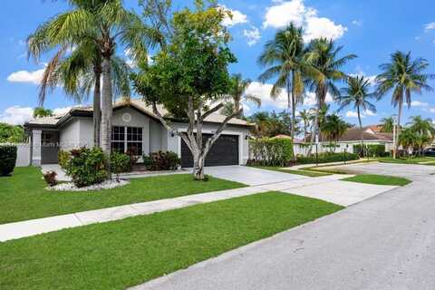 18311 NW 19th St, Pembroke Pines, FL 33029
