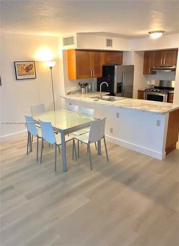 9499 Collins Ave, Surfside, FL 33154