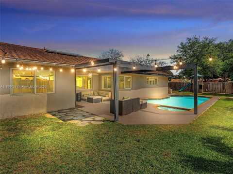 11310 SW 58th Ct, Cooper City, FL 33330