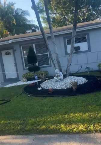 7951 NW 30 Street, Davie, FL 33024