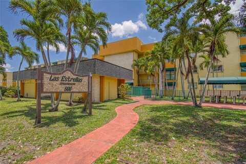 606 W 81st St, Hialeah, FL 33014