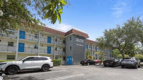 8605 W Sample Rd, Coral Springs, FL 33065