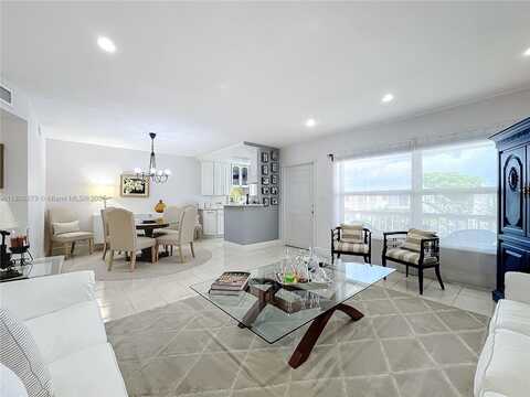 708 SE 7th Ave, Pompano Beach, FL 33060