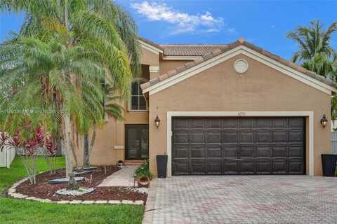 1070 Briar Ridge Rd, Weston, FL 33327