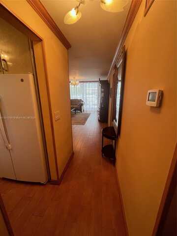 3551 NE 169th St, North Miami Beach, FL 33160