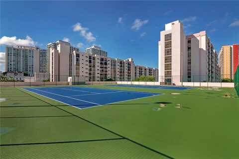 17021 N Bay Rd, Sunny Isles Beach, FL 33160