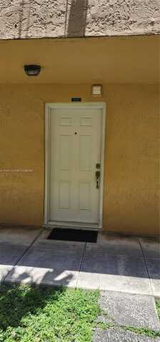 2985 W 80th St, Hialeah, FL 33018