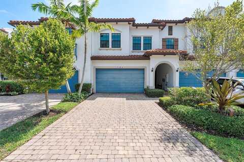 1403 SW 113th Ave, Pembroke Pines, FL 33025