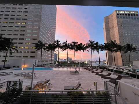 325 S Biscayne Blvd, Miami, FL 33131