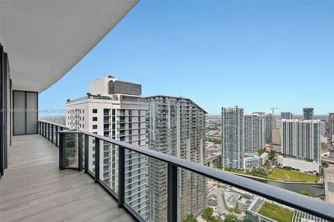 45 SW 9th St, Miami, FL 33130