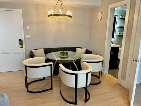 750 Collins Ave, Miami Beach, FL 33139