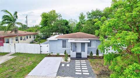 6039 SW 38th St, Miramar, FL 33023