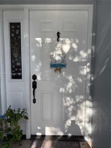 737 SE 22nd Dr, Homestead, FL 33033
