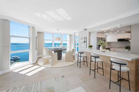 1901 Brickell Ave, Miami, FL 33129