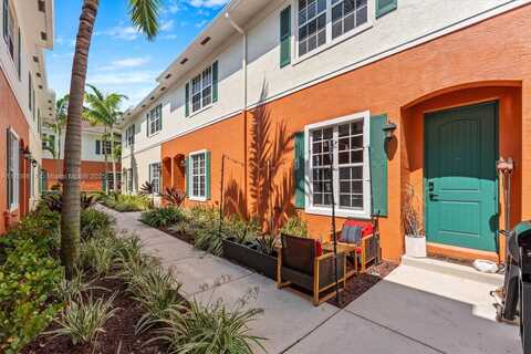 712 SW 2nd Way, Pompano Beach, FL 33060