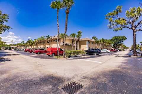 5156 NE 6th Ave, Oakland Park, FL 33334