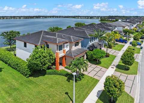 9145 NW 154th Ter, Miami Lakes, FL 33018