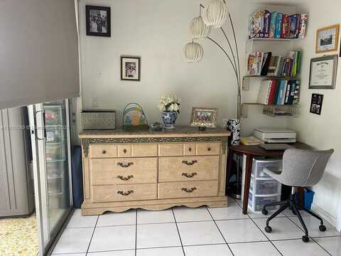 1501 NE 191st St, Miami, FL 33179