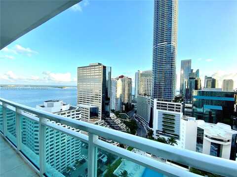 950 Brickell Bay Dr, Miami, FL 33131