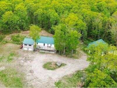 39 Lobo Lane, West Gardiner, ME 04345
