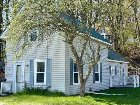 35 Water Street, Machias, ME 04654