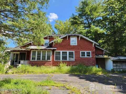 465 Lakewood Farmingdale Road, Howell, NJ 07731