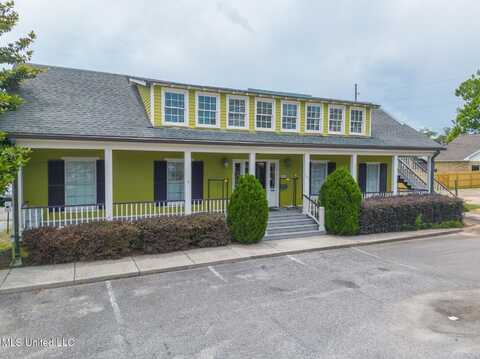 777 Watkins Avenue, Gulfport, MS 39507