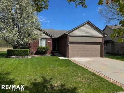 53234 Fox Pointe, New Baltimore, MI 48047