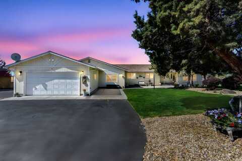851 SE Rancho Lane, Madras, OR 97741