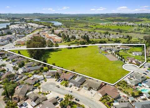 40 Eileen ST, WATSONVILLE, CA 95076