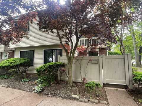 200 Springmeadow Drive, Holbrook, NY 11741