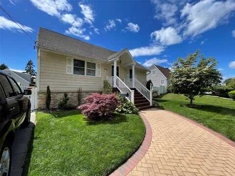 3168 Yost Boulevard, Oceanside, NY 11572