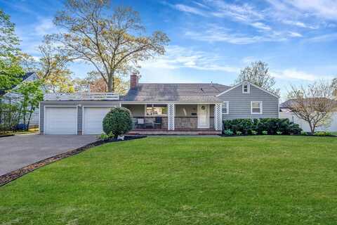 150 Little East Neck Road S, Babylon, NY 11702