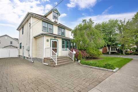 184 Prospect Street, Farmingdale, NY 11735