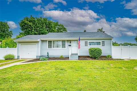 51 Franklin Street, Brentwood, NY 11717