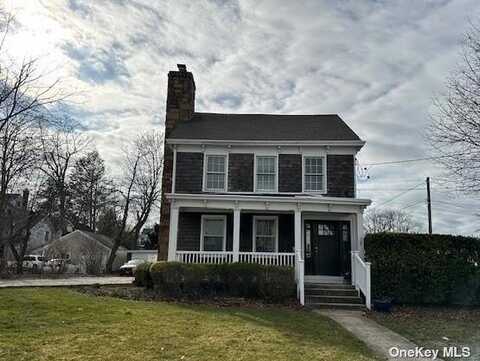 79 Green Street, Huntington, NY 11743