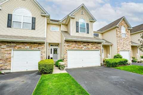 86 Manitou Trail, Kings Park, NY 11754