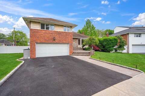 5 Coventry Road, Syosset, NY 11791