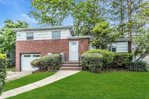 444 1st Avenue, Massapequa Park, NY 11762